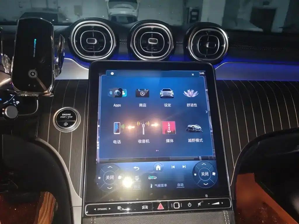 2023 Mercedes-Benz GLC Facelift: GLC 260 L 4MATIC Luxury 7-Seater — миниатюра 6