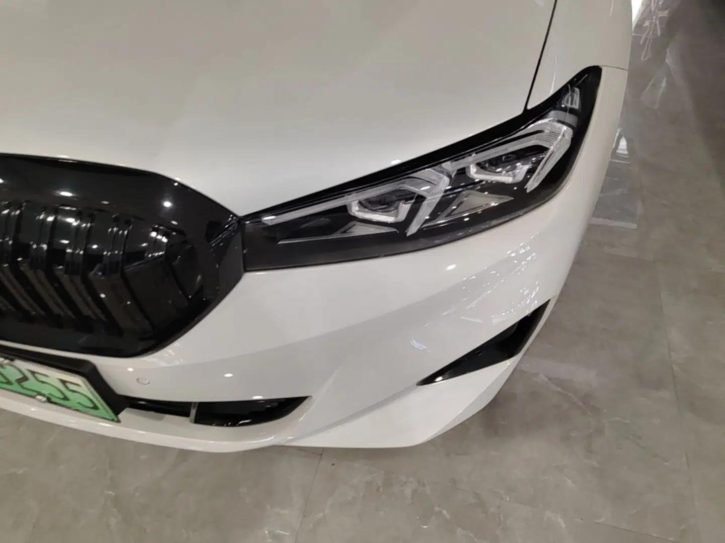 BMW i3 2024 eDrive 35 L — миниатюра 8