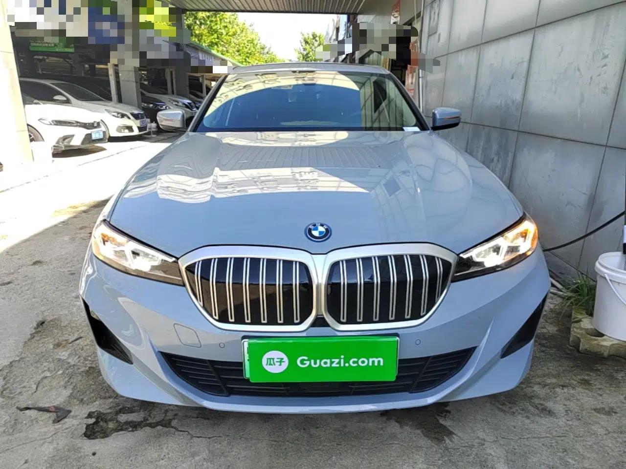 BMW i3 2025 eDrive 35 L — миниатюра 2