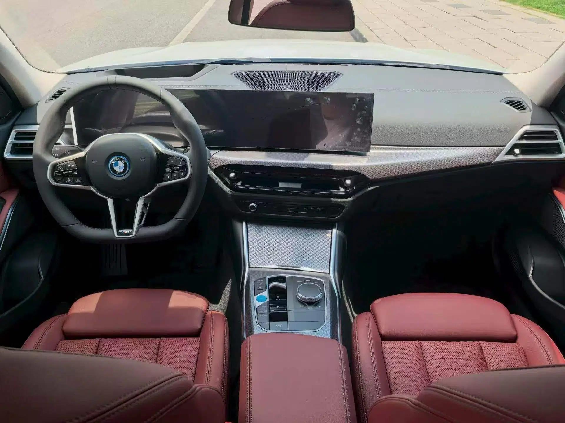 BMW i3 2025 eDrive 40 L Midnight Sports Package — миниатюра 12
