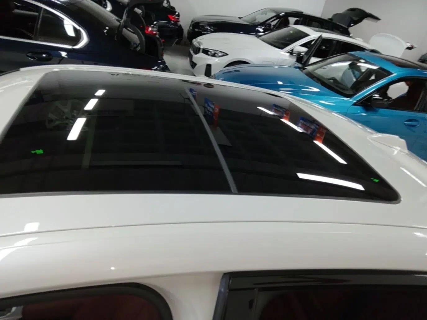 BMW i3 2025 eDrive 40 L Midnight Sports Package — миниатюра 7