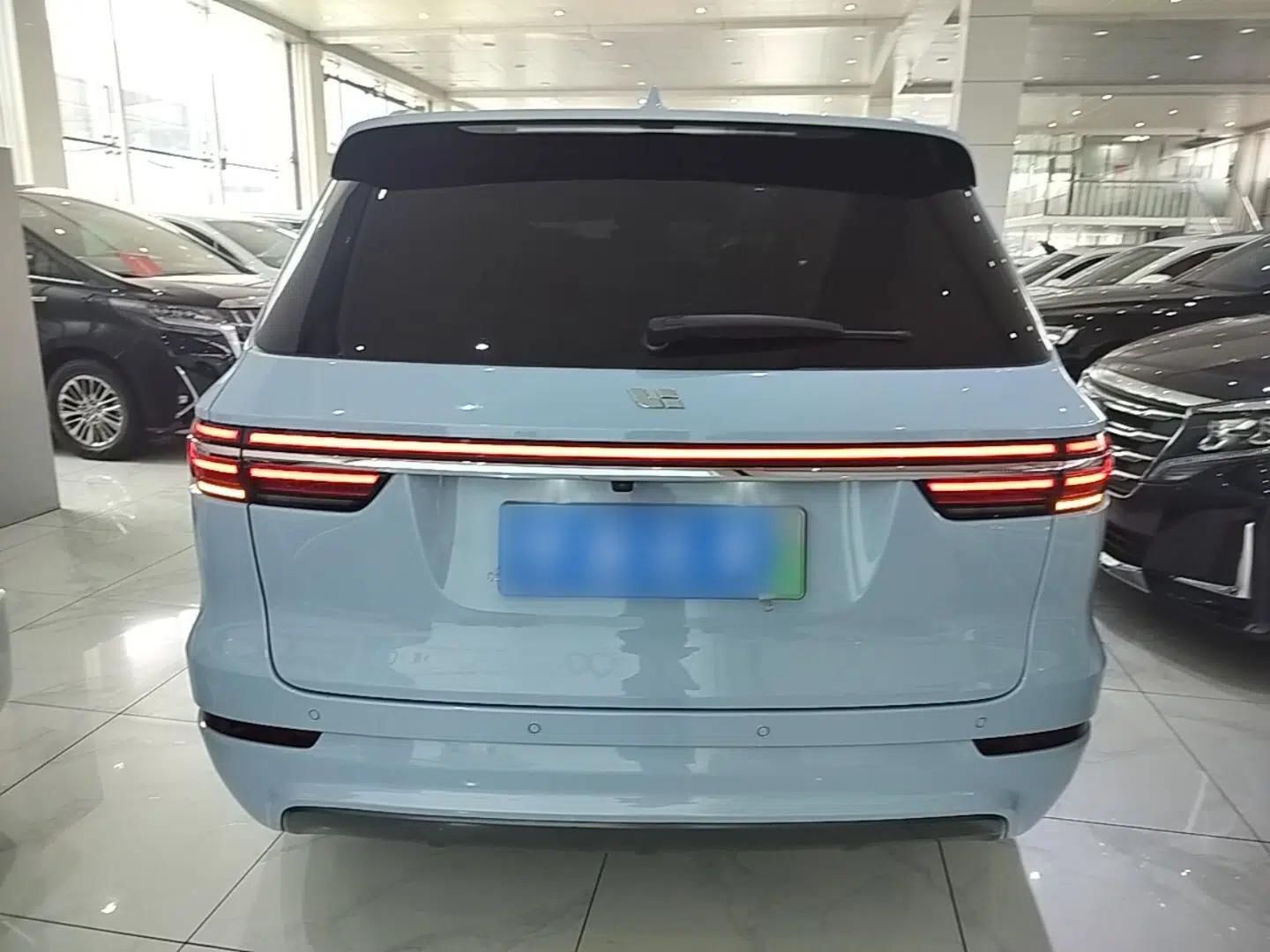 Li Auto ONE 2020 Extended-Range 6-Seater Version — миниатюра 5