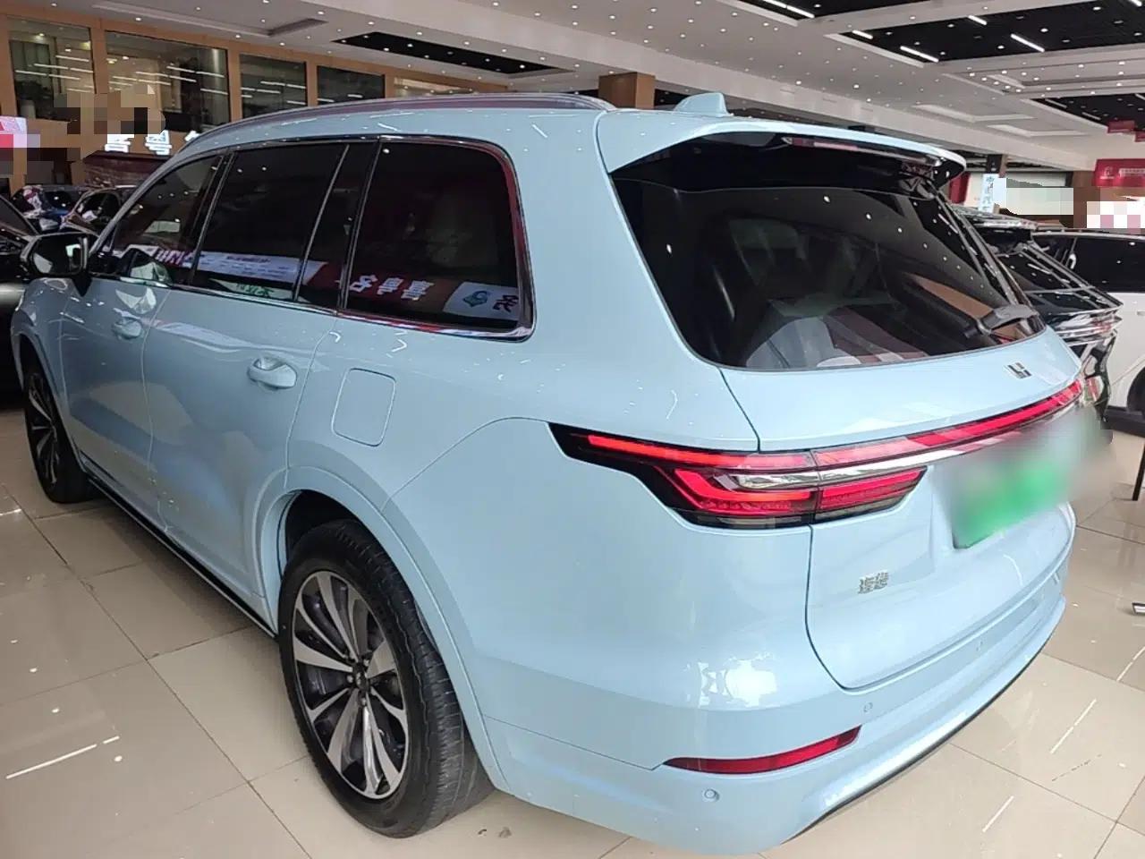 Li Auto ONE 2020 Extended-Range 6-Seater Version — миниатюра 13
