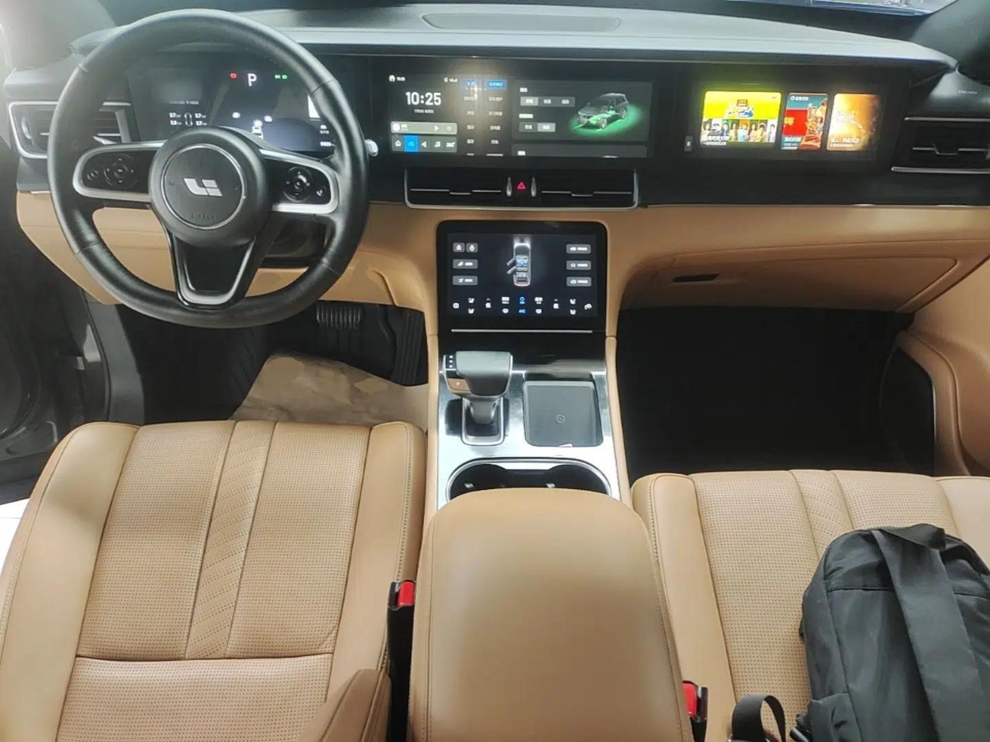 Li Auto ONE 2020 Range-Extended 7-Seater Version — миниатюра 12