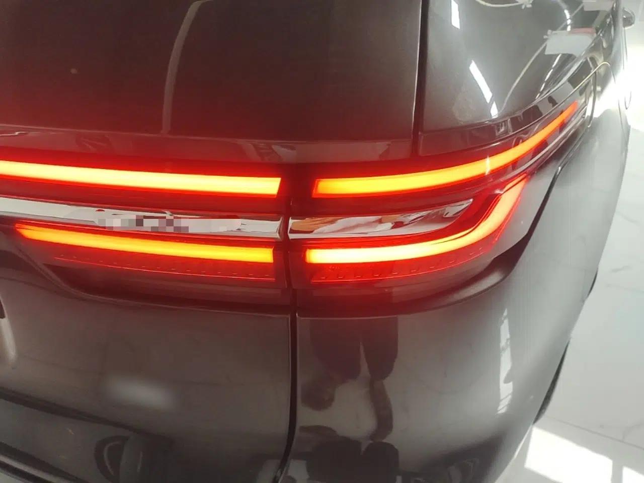 Li Auto ONE 2020 Range-Extended 7-Seater Version — миниатюра 9