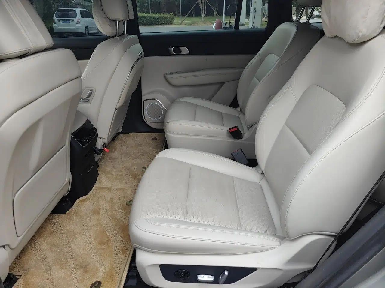 Li Auto ONE 2021 Extended-Range 6-Seater Version — миниатюра 17