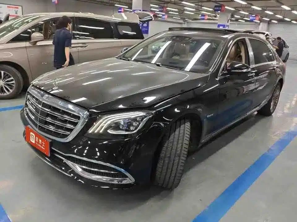 Maybach S-Class 2018 S 560 4MATIC — миниатюра 1