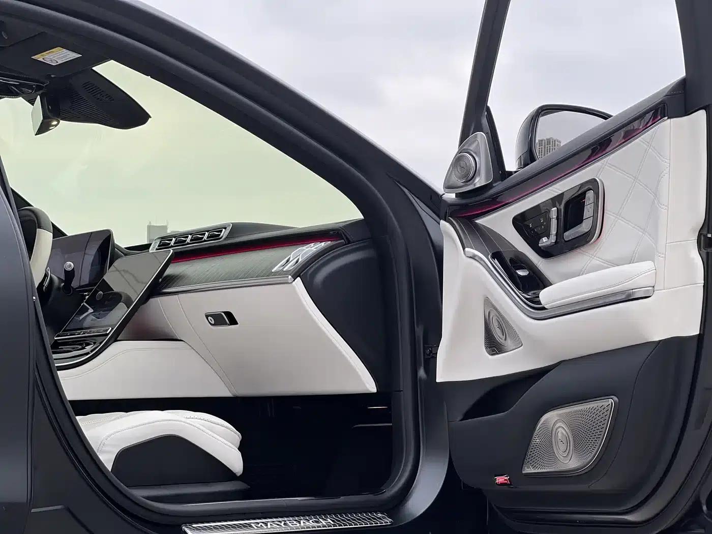 Maybach S-Class 2022 S 680 4MATIC Masterpiece Bespoke First Edition — миниатюра 7