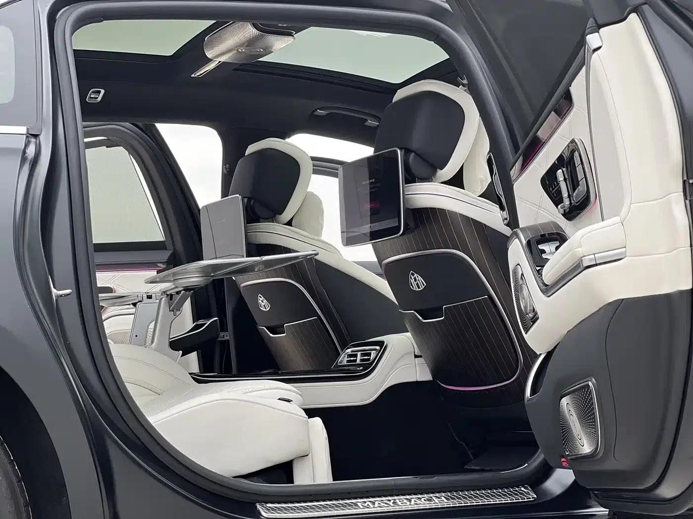 Maybach S-Class 2022 S 680 4MATIC Masterpiece Bespoke First Edition — миниатюра 8