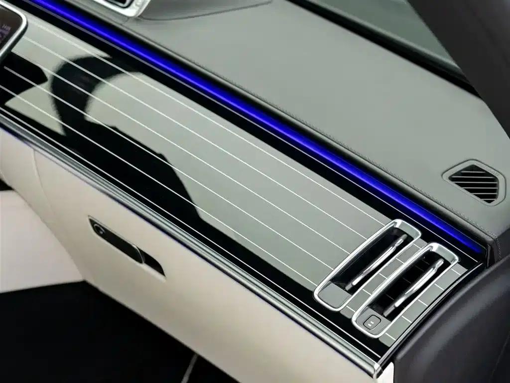 Maybach S-Class 2023 S 580 4MATIC — миниатюра 27