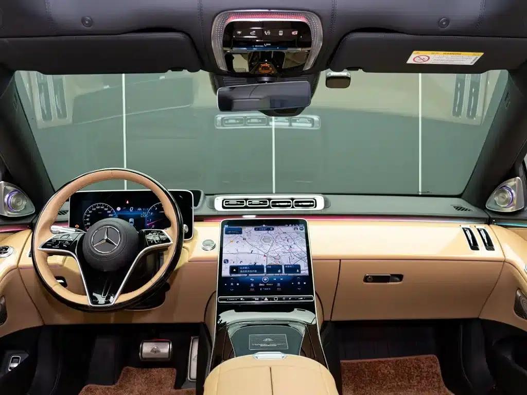 Maybach S-Class 2022 S 680 4MATIC Virgil Abloh Limited Edition — миниатюра 25