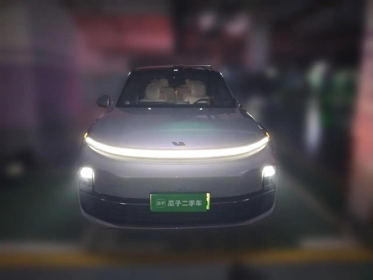 Li Auto L9 2022 Max model — миниатюра 2
