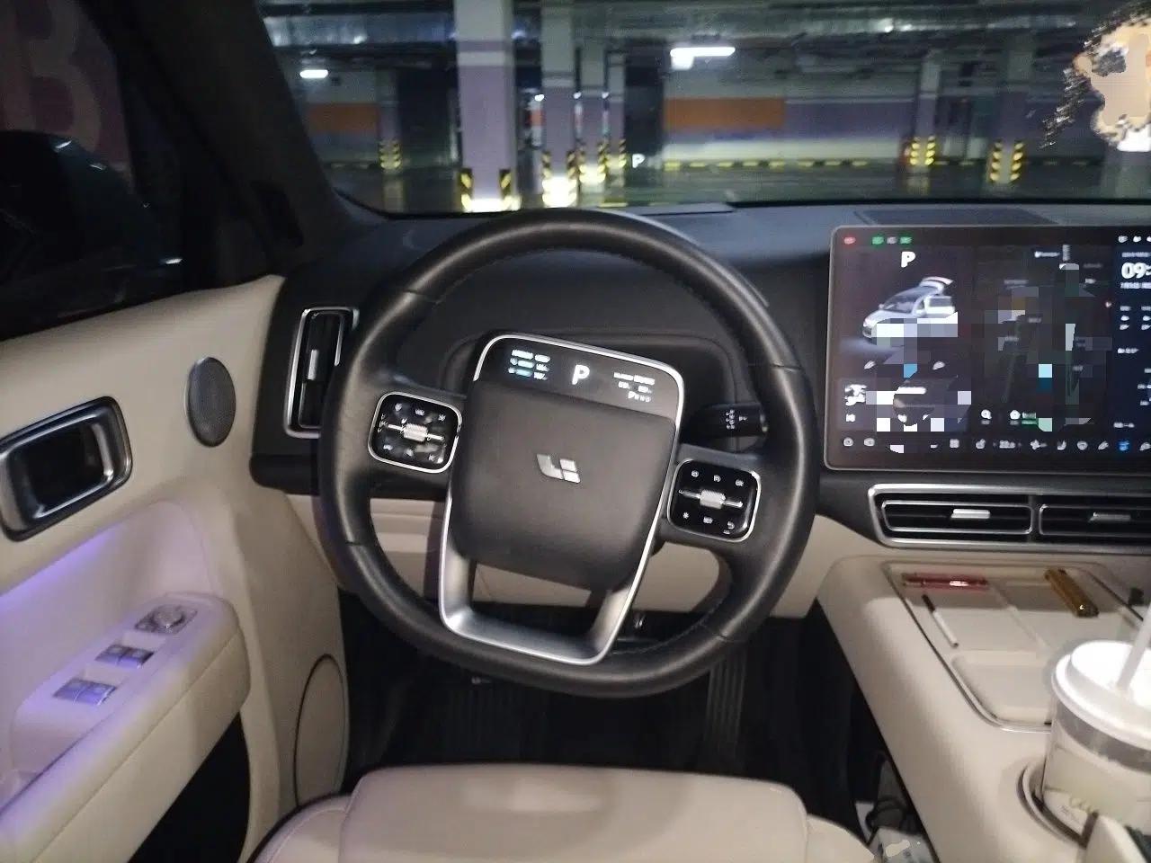 Li Auto L9 2022 Max model — миниатюра 10