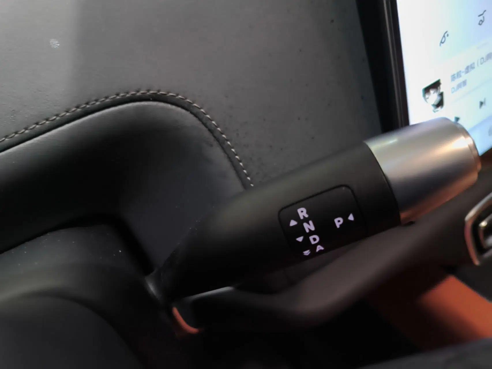 Li Auto L9 2022 Max model — миниатюра 16