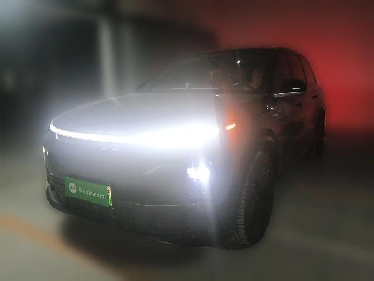 Li Auto L9 2023 Pro Model — миниатюра 1