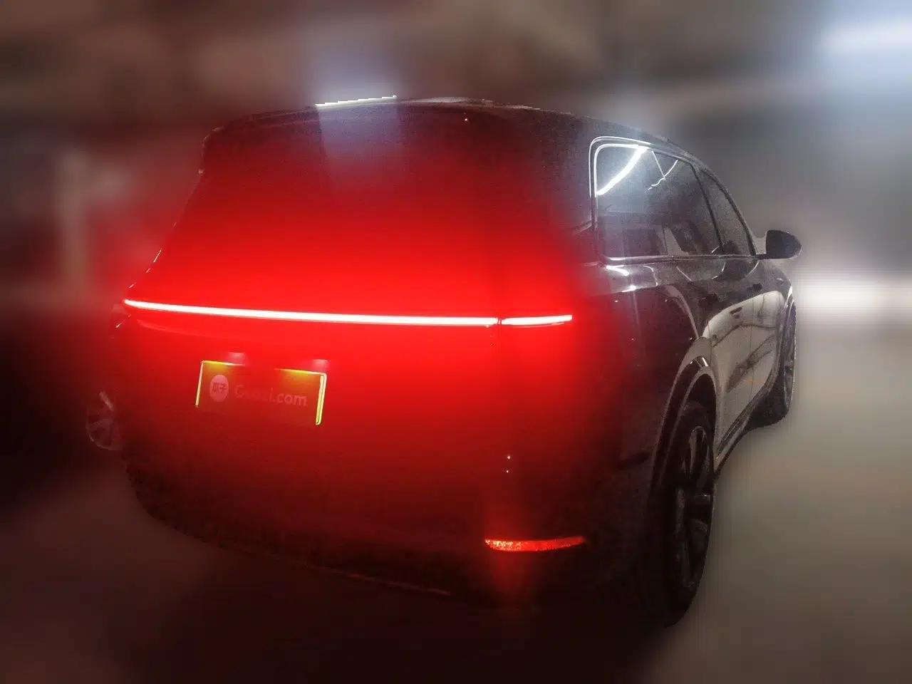 Li Auto L9 2023 Pro Model — миниатюра 6