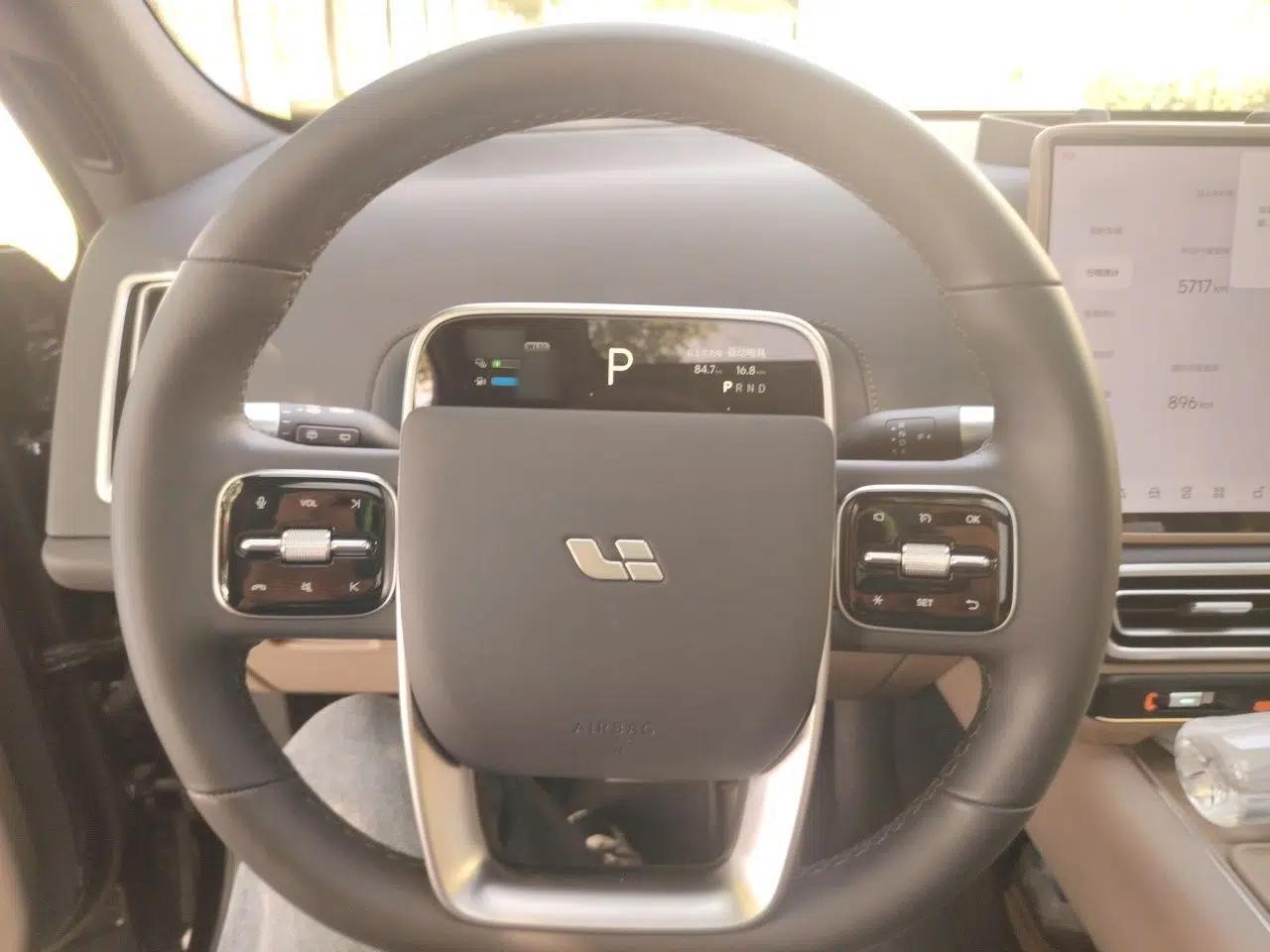 Li Auto L7 2025 Max Smart Refresh Edition — миниатюра 10