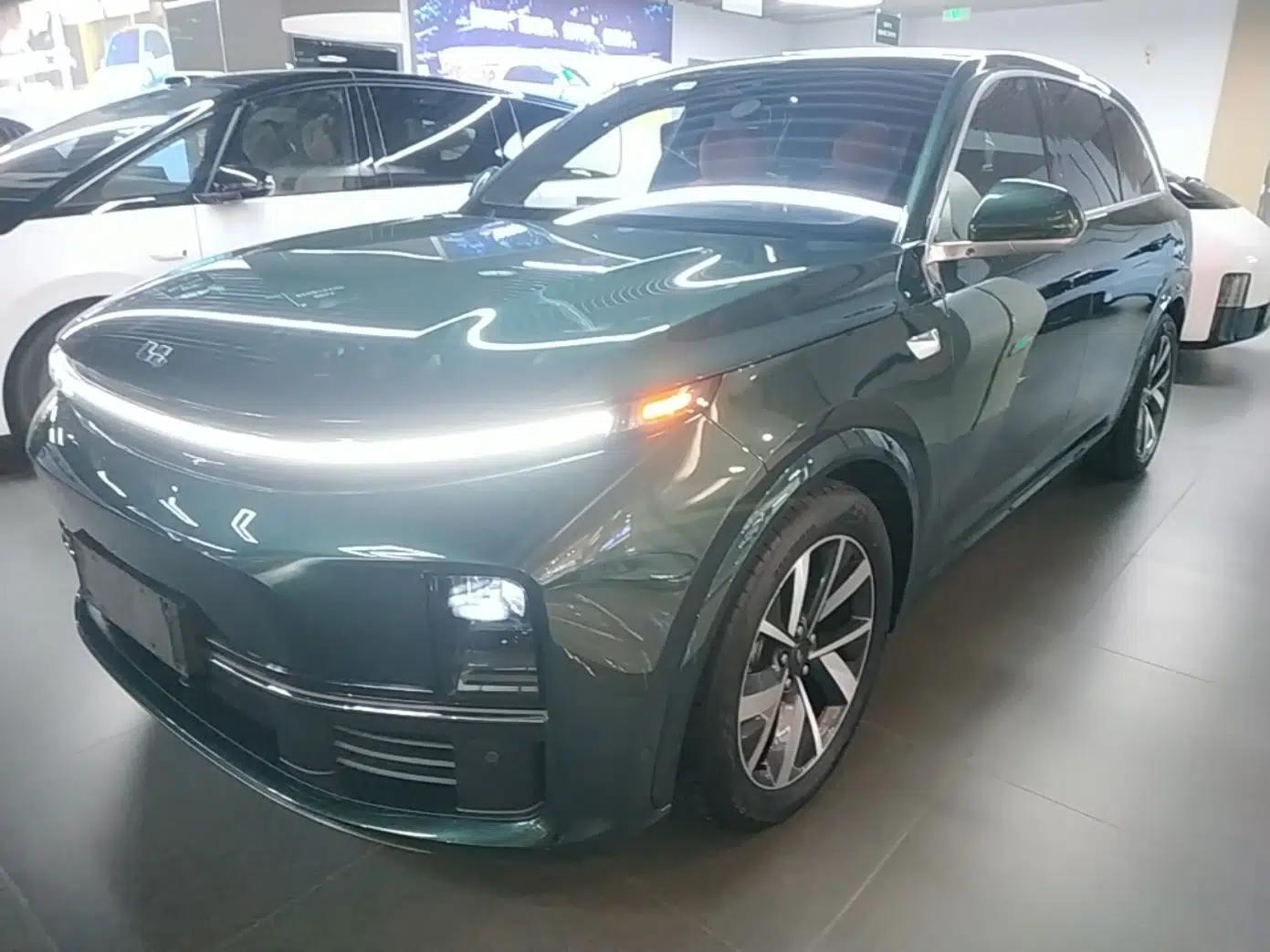 Li Auto L7 2023 Pro Model — миниатюра 1