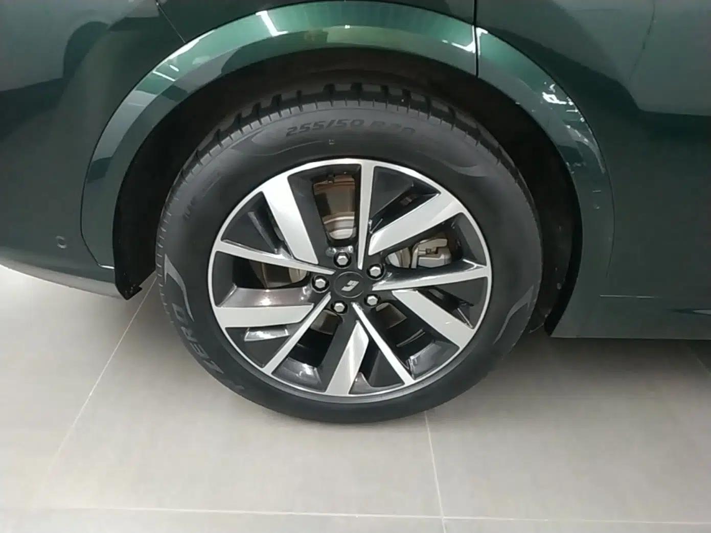 Li Auto L7 2023 Pro Model — миниатюра 11