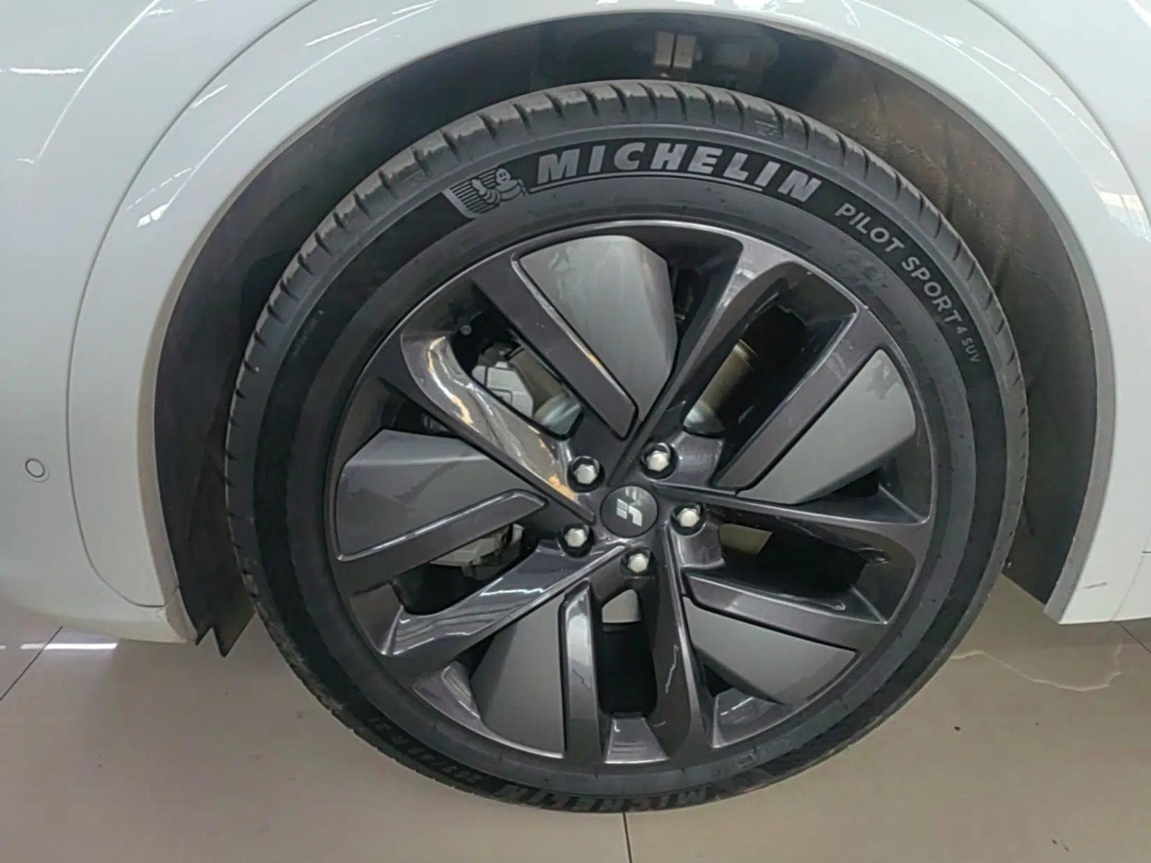Li Auto L7 2024 Ultra Model — миниатюра 10