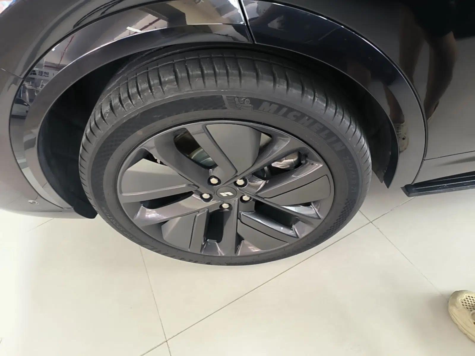 Li Auto L7 2024 Ultra Model — миниатюра 11