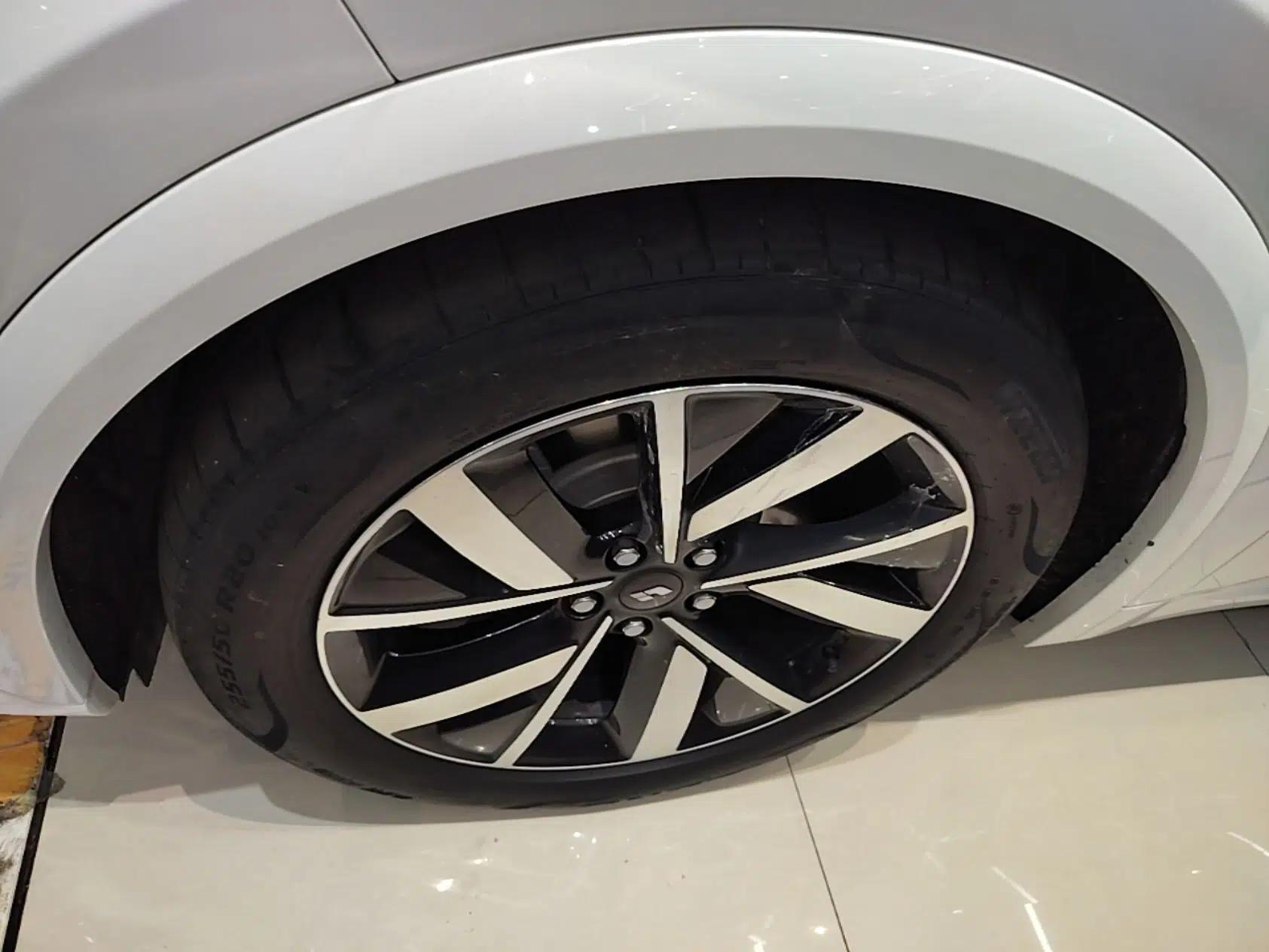 Li Auto L7 2023 Pro Model — миниатюра 10