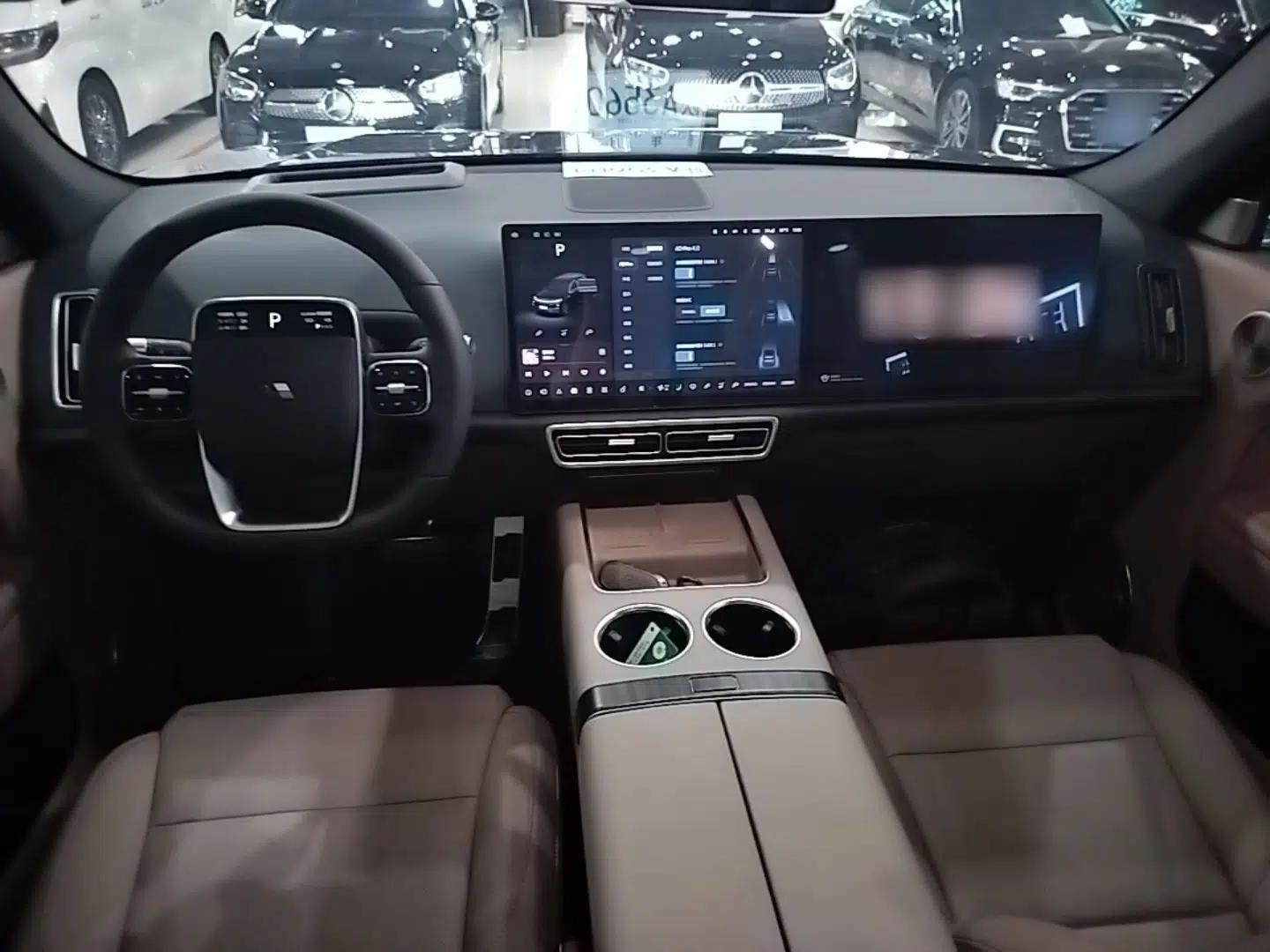 Li Auto L7 2025 Pro Smart Refresh Edition — миниатюра 12