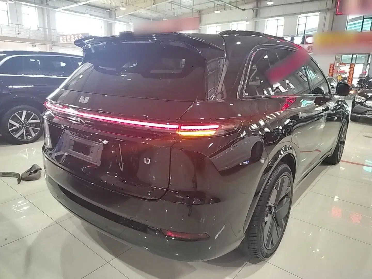Li Auto L7 2025 Pro Smart Refresh Edition — миниатюра 6