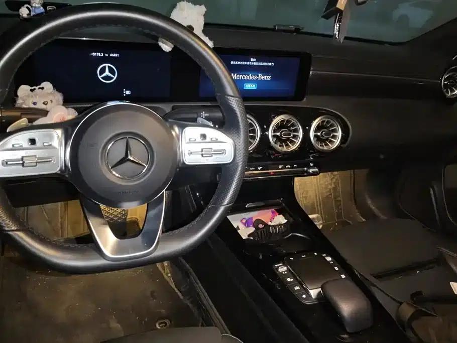 Mercedes-Benz A-Class 2022 A 200 L Sport Sedan Fashion Edition — миниатюра 12