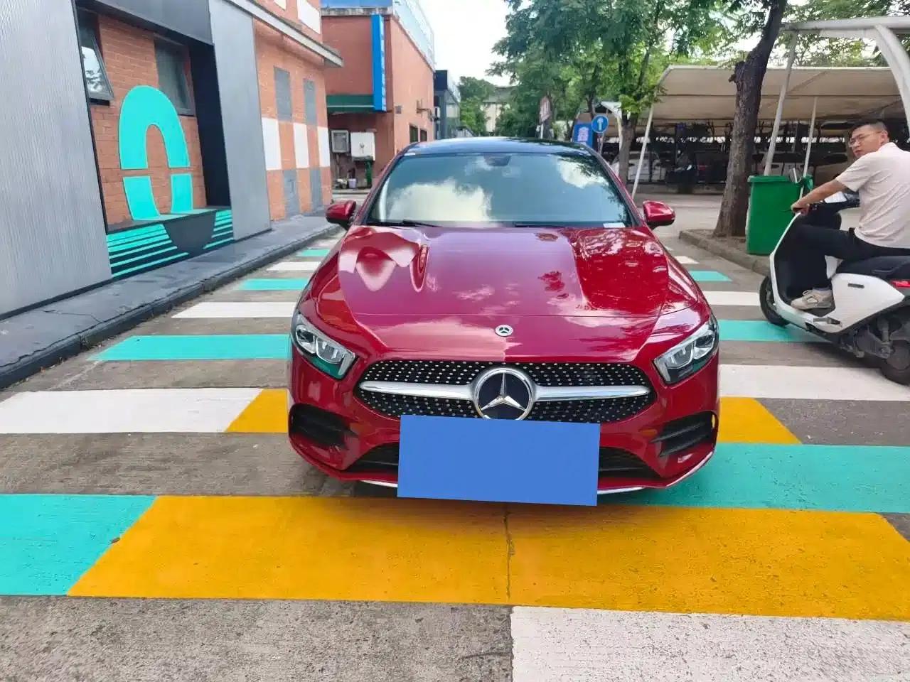 Mercedes-Benz A-Class 2021 A 200 L Sport Sedan Fashion Edition — миниатюра 2