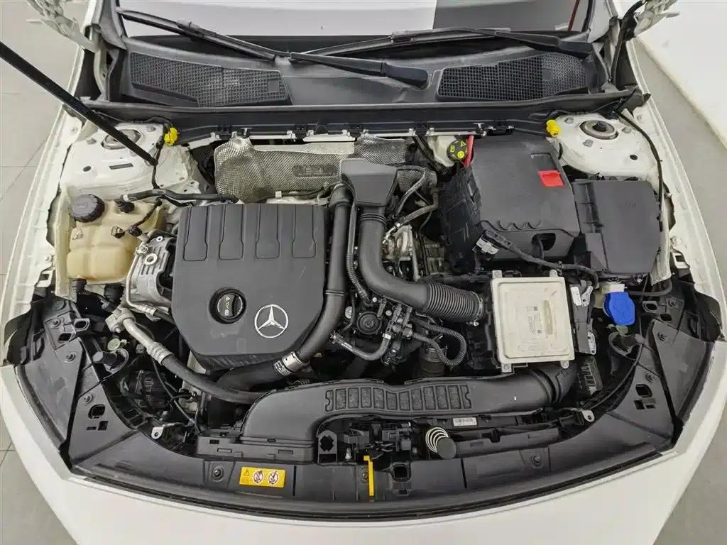 2019 Mercedes-Benz A-Class A 200 L Sport Sedan — миниатюра 23