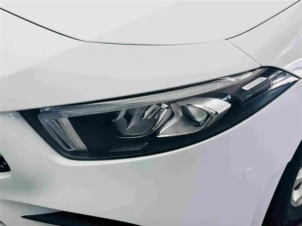 2021 Mercedes-Benz A-Class A 200 L Sport Sedan Dynamic — миниатюра 11
