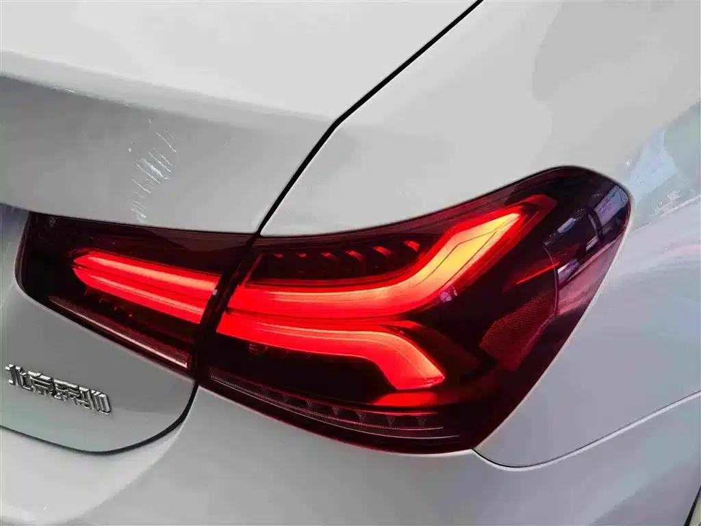 2021 Mercedes-Benz A-Class A 200 L Sport Sedan Dynamic — миниатюра 12