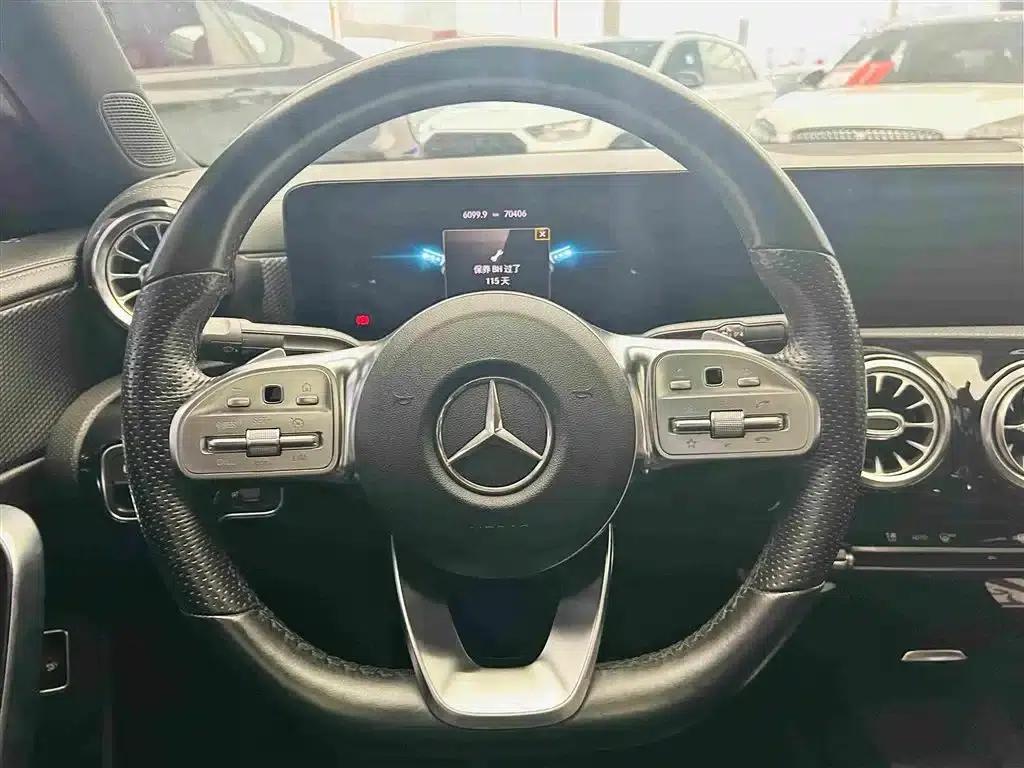 2021 Mercedes-Benz A-Class A 200 L Sport Sedan Dynamic — миниатюра 15