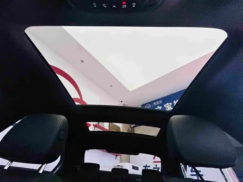 2021 Mercedes-Benz A-Class A 200 L Sport Sedan Dynamic — миниатюра 25