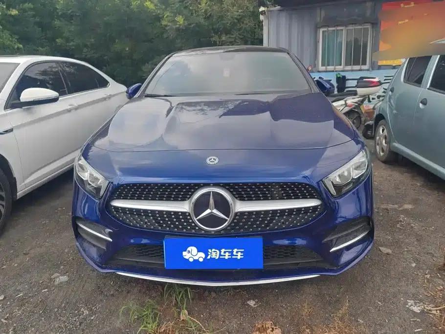 Mercedes-Benz A-Class 2020 A 200 L Sport Sedan — миниатюра 2