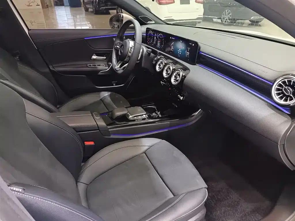 2023 Mercedes-Benz A-Class A 200 L Fashion Edition — миниатюра 15