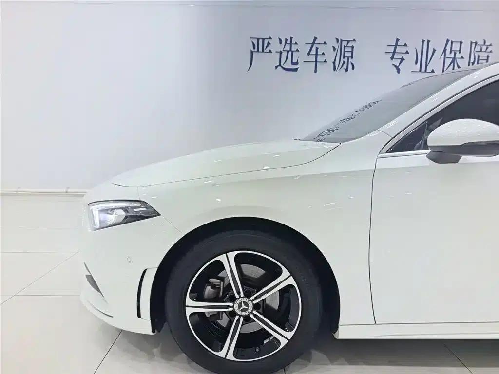 2023 Mercedes-Benz A-Class A 200 L Fashion Edition — миниатюра 9