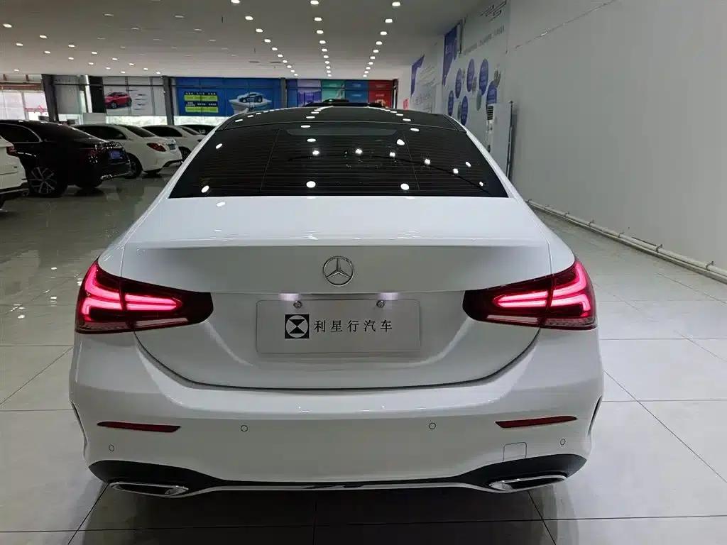 2023 Mercedes-Benz A-Class A 200 L Fashion Edition — миниатюра 10