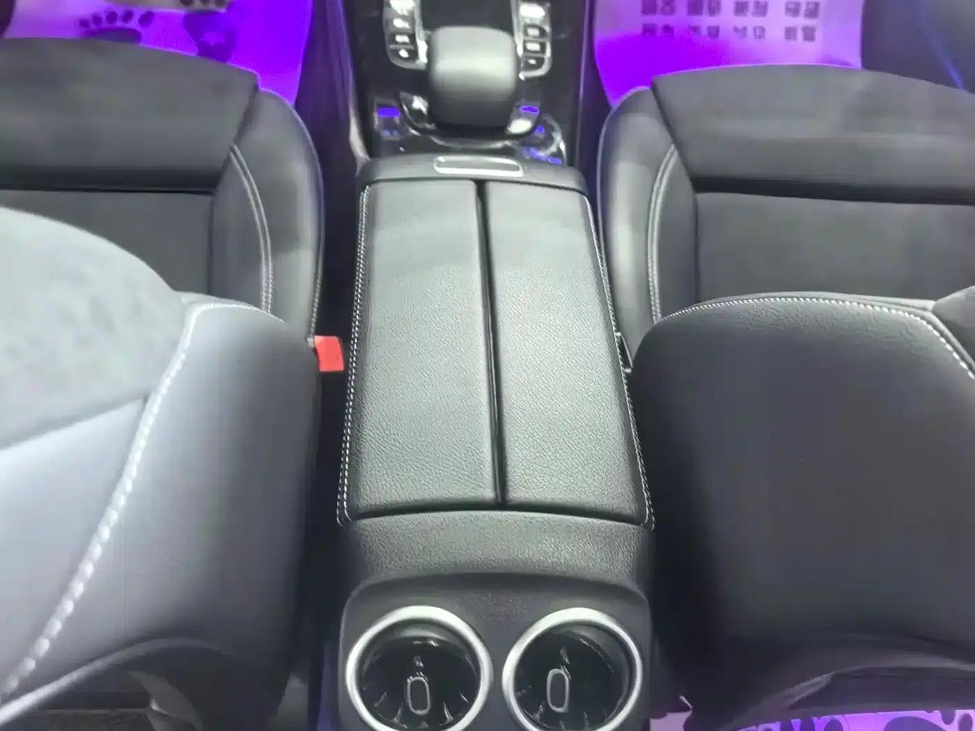 Mercedes-Benz A-Class 2020 Facelift A 200 L Sport Sedan Fashion Model — миниатюра 16