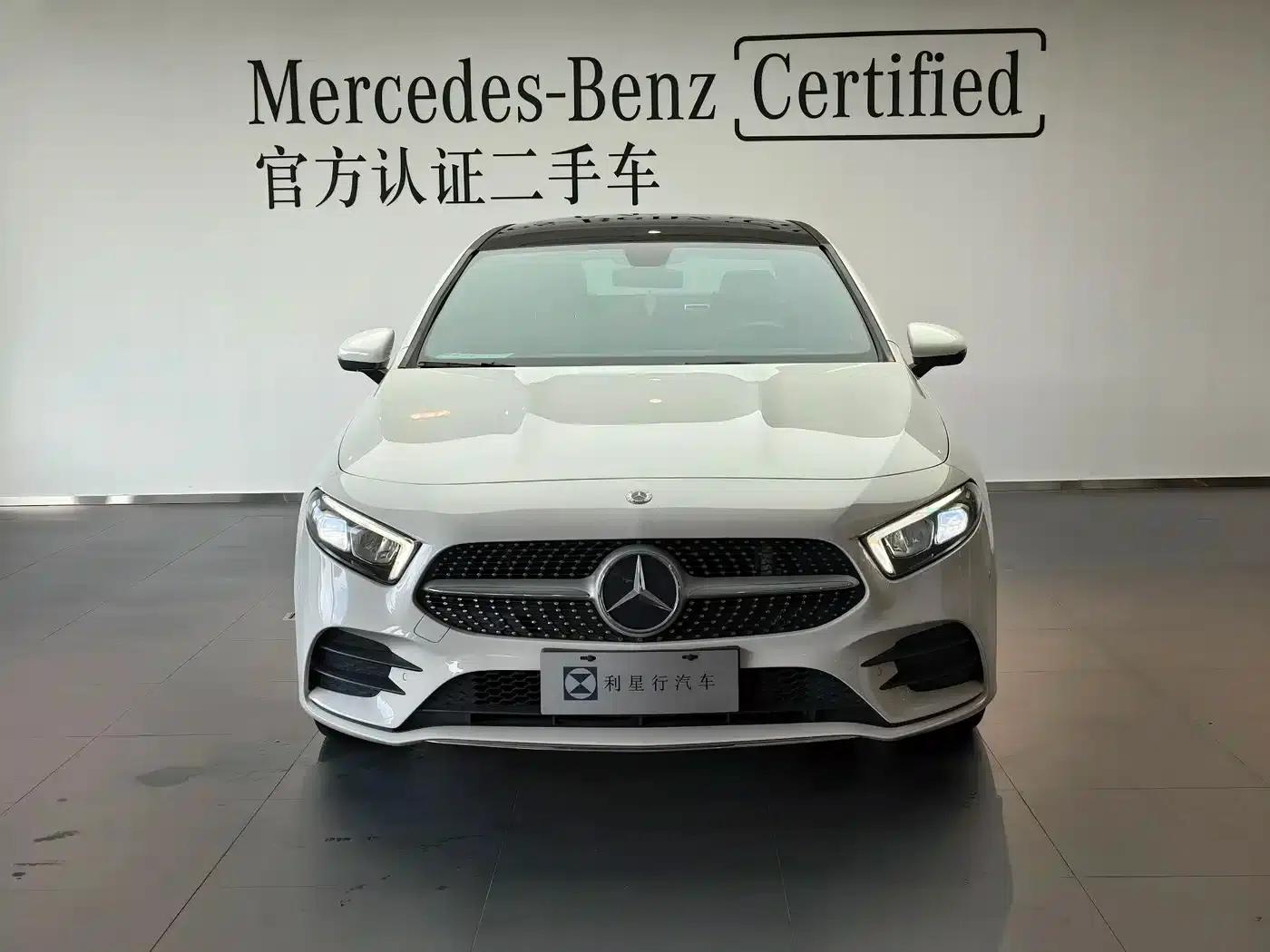 Mercedes-Benz A-Class 2020 A 200 L Sport Sedan — миниатюра 2