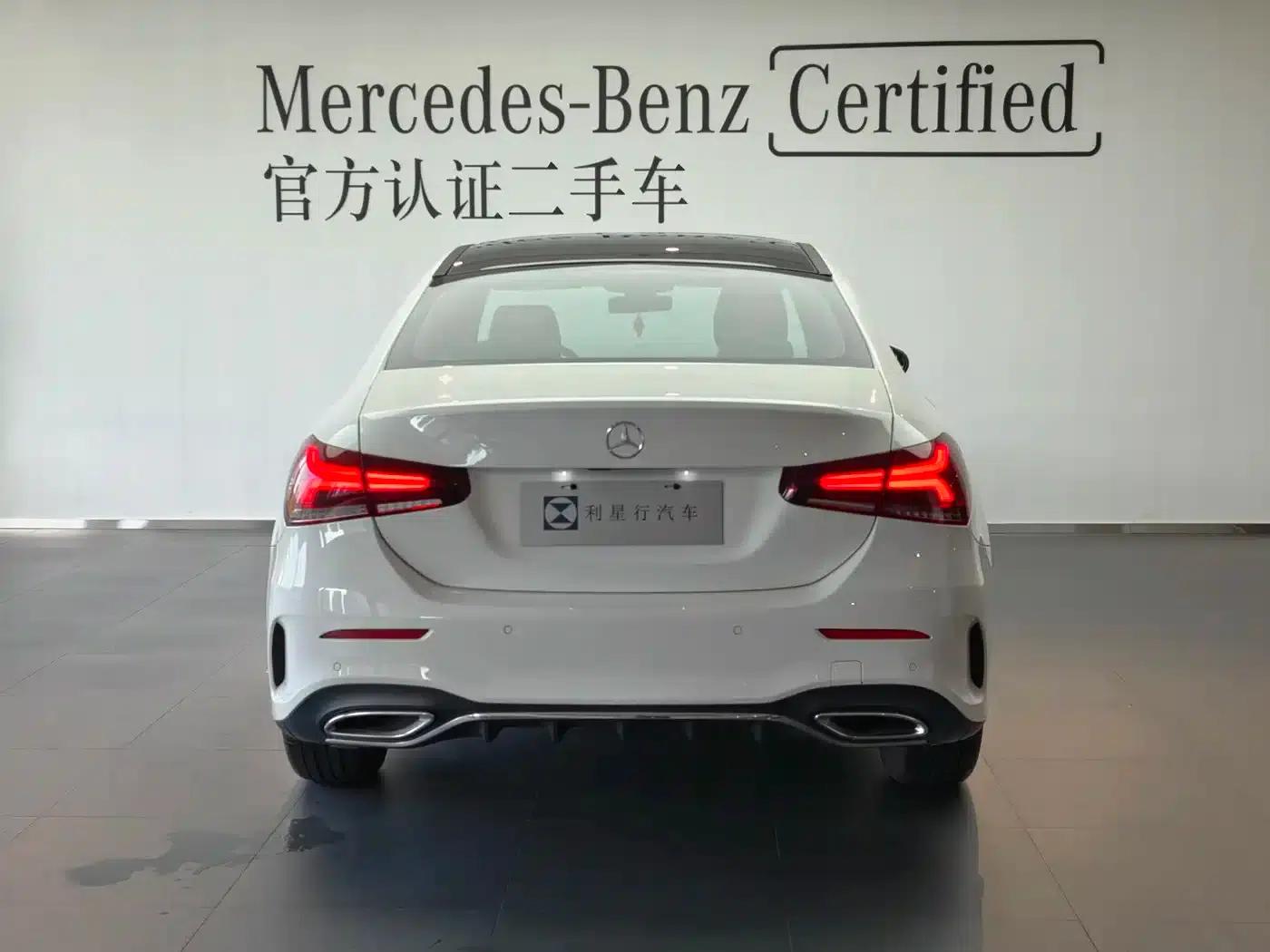 Mercedes-Benz A-Class 2020 A 200 L Sport Sedan — миниатюра 14