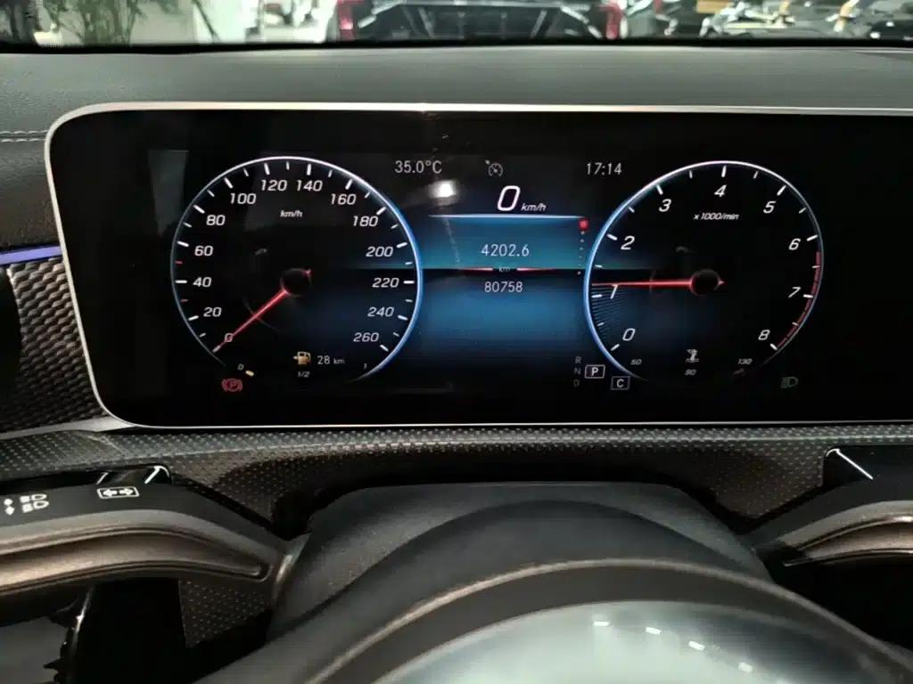 Mercedes-Benz A-Class 2020 A 200 L Sport Sedan — миниатюра 12
