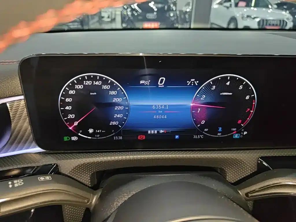 2023 Mercedes-Benz A-Class A 200 L Fashion Edition — миниатюра 12