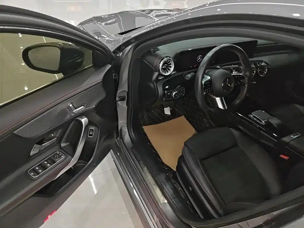 2023 Mercedes-Benz A-Class A 200 L Fashion Edition — миниатюра 16