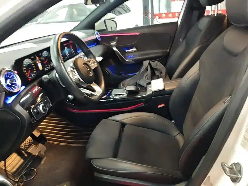 Mercedes-Benz A-Class 2021 A 200 L Sport Sedan Fashion Edition — миниатюра 15