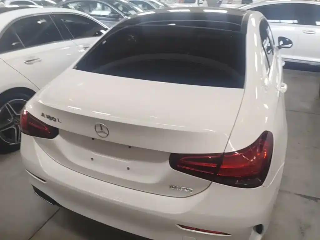 Mercedes-Benz A-Class 2022 Facelift A 180 L Sport Sedan — миниатюра 6