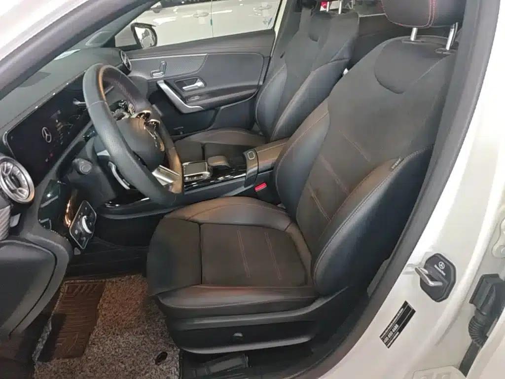 2023 Mercedes-Benz A-Class A 200 L Fashion Edition — миниатюра 15