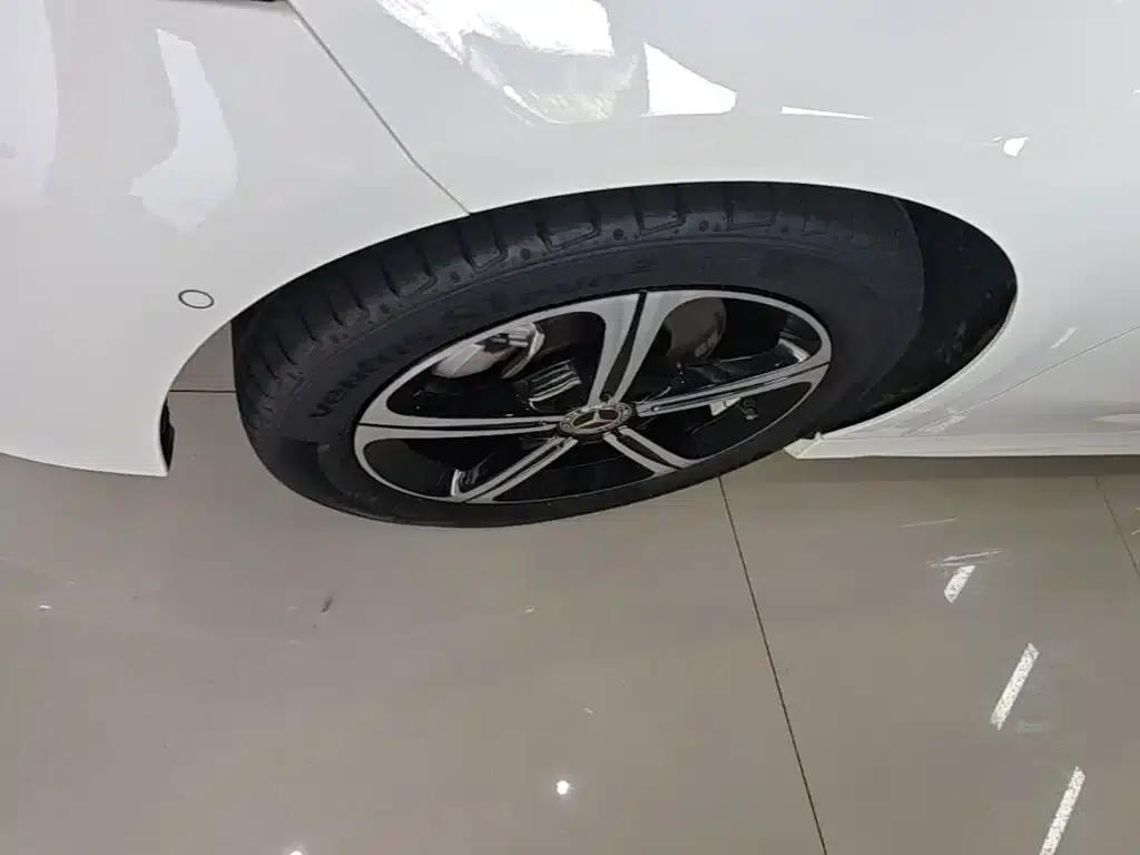 2023 Mercedes-Benz A-Class A 200 L Fashion Edition — миниатюра 23
