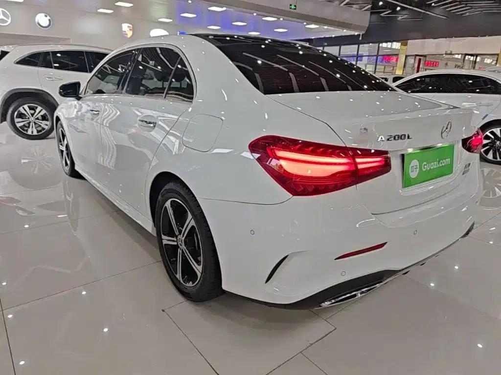 2023 Mercedes-Benz A-Class A 200 L Fashion Edition — миниатюра 5
